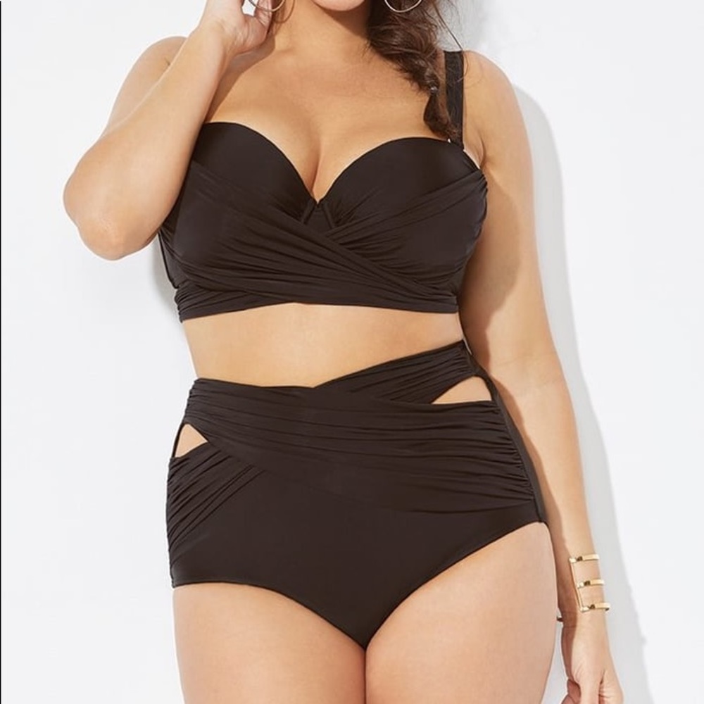 Gabi Fresh Black Wrap Bikini 16 G/H
